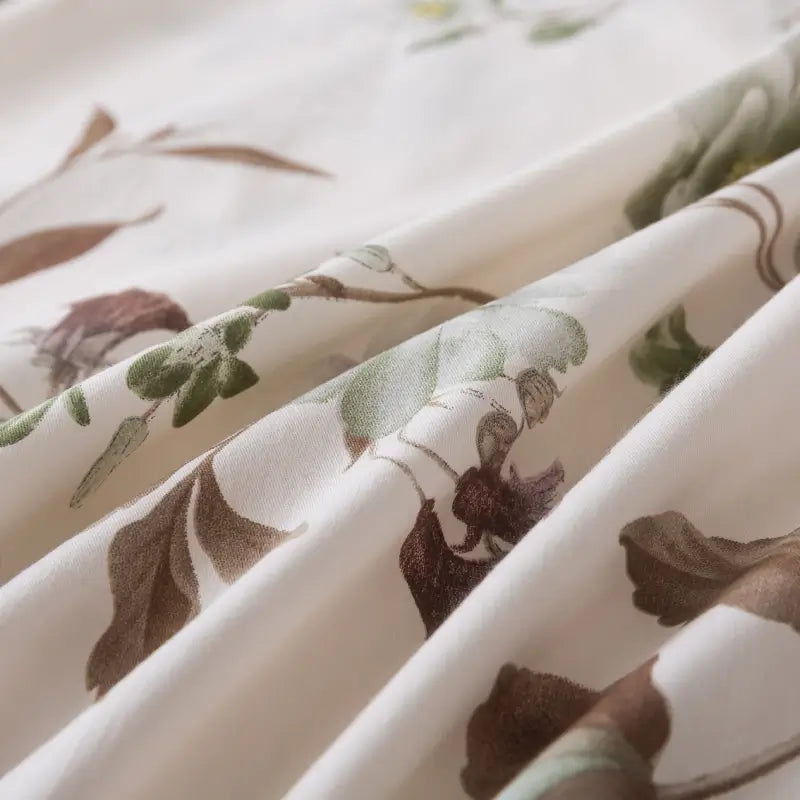 This FADFAY bedding sheet set uses 600 thread count.