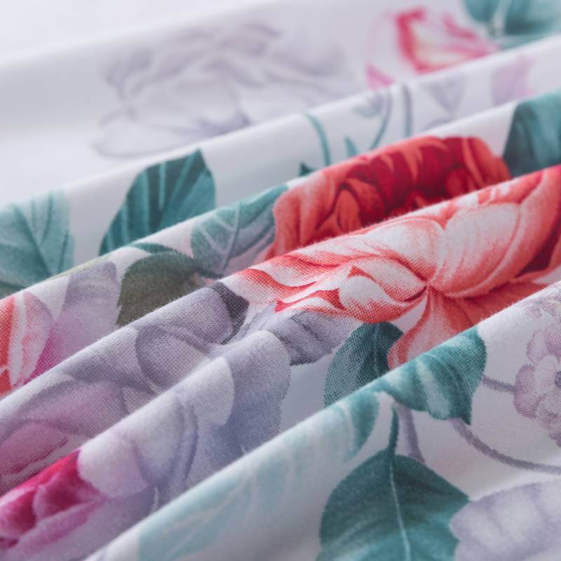 This FADFAY bedding sheet set uses 400 thread count.