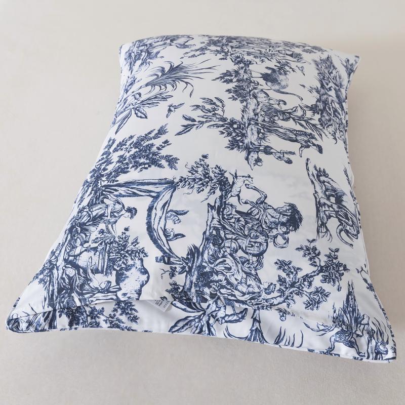 This pillow is using FADFAY pillowcase.