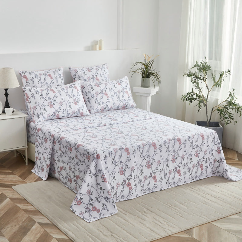 This bedroom features a FADFAY four-piece bedding sheet Set.