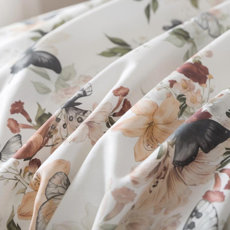 This FADFAY bedding sheet set uses 600 thread count.