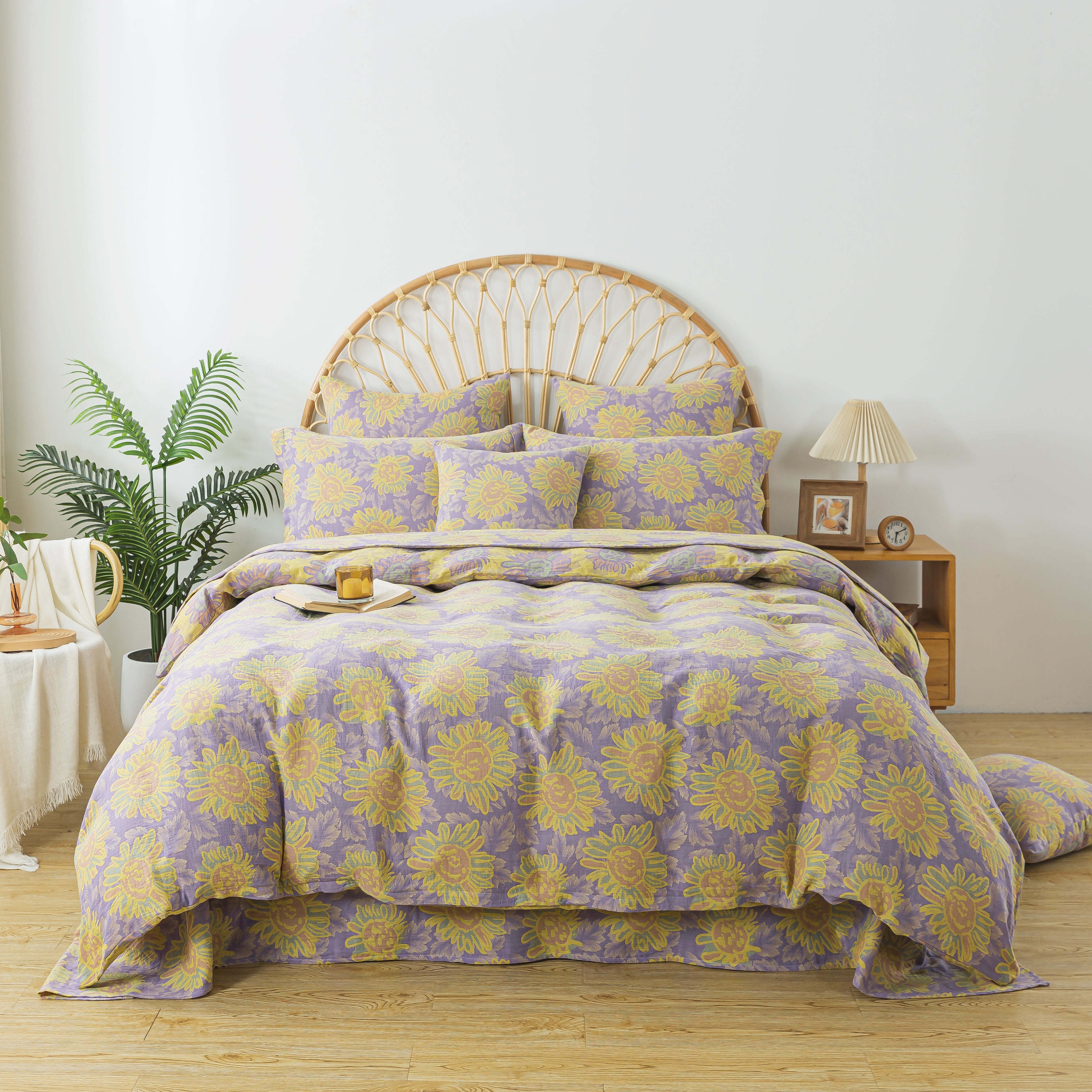 Modern Floral Bedding: Transform Your Space with Style and Elegance