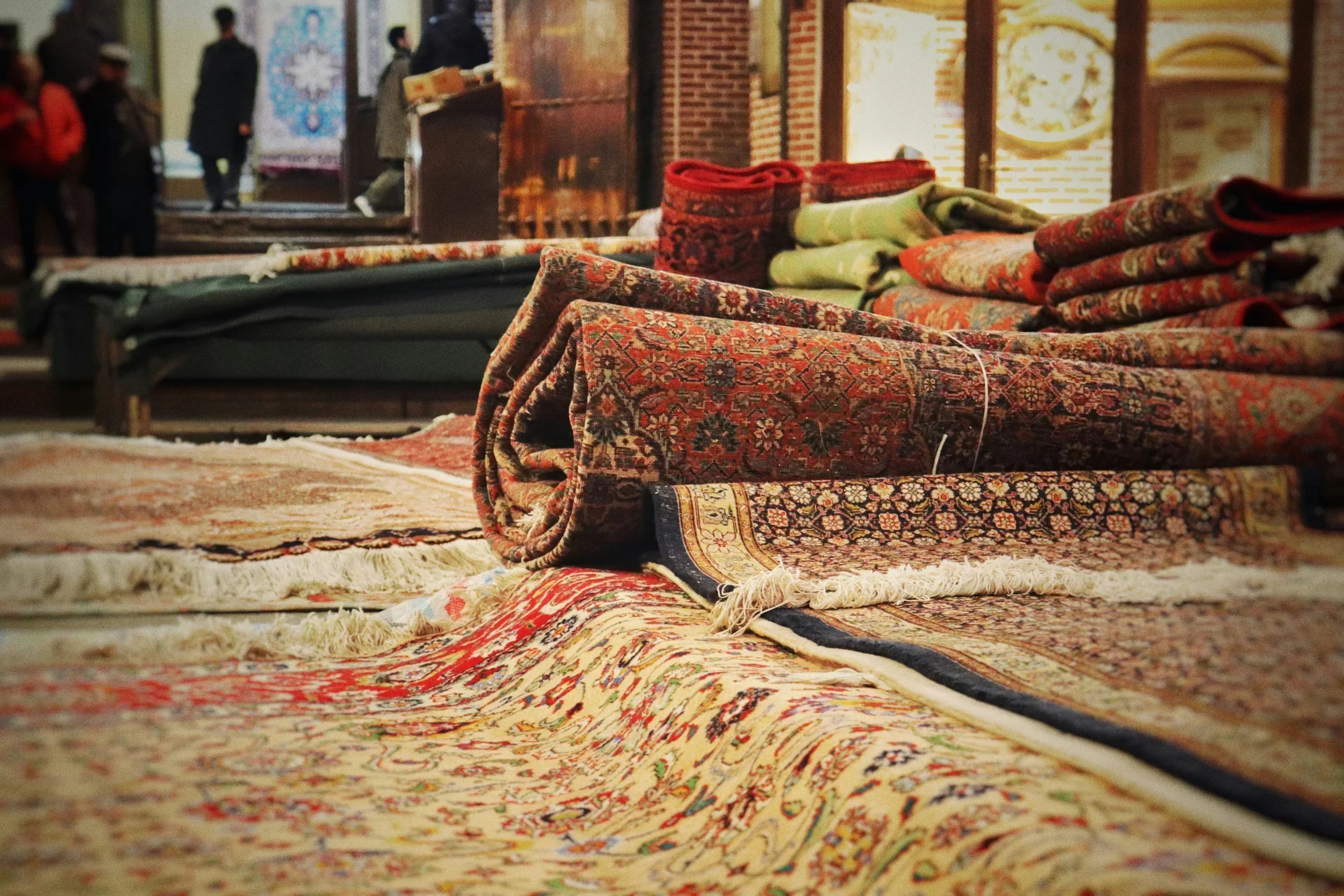 Blending Rustic Charm with Floral Elegance: Western Bed Sheets by Fadfay