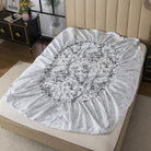 This FADFAY fitted sheet uses an elastic band design that securely wraps around the mattress, preventing it from shifting out of place.