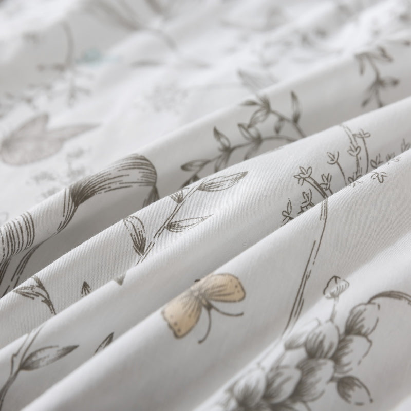 This FADFAY bedding sheet set uses 600 thread count.