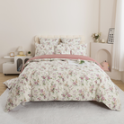 This bedroom features a FADFAY three-piece Duvet Cover Set.