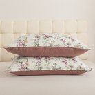 These two pillows are using FADFAY pillowcases.