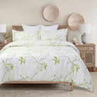 This bedroom features a FADFAY three-piece Duvet Cover Set.