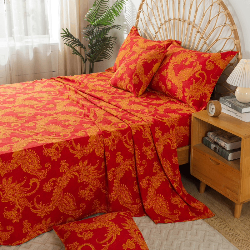 This bedroom features FADFAY's flat sheet, fitted sheet, and pillowcases.