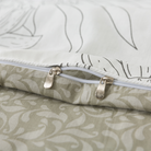 The zipper design makes FADFAY duvet covers more convenient to use.