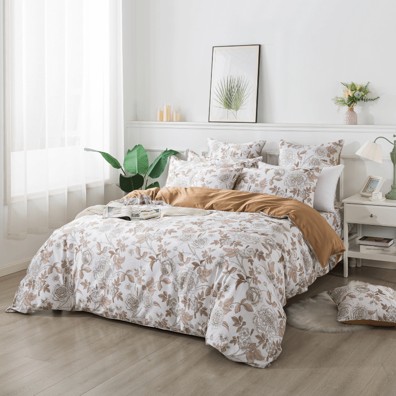 This FADFAY duvet cover set is clean and fresh overall.