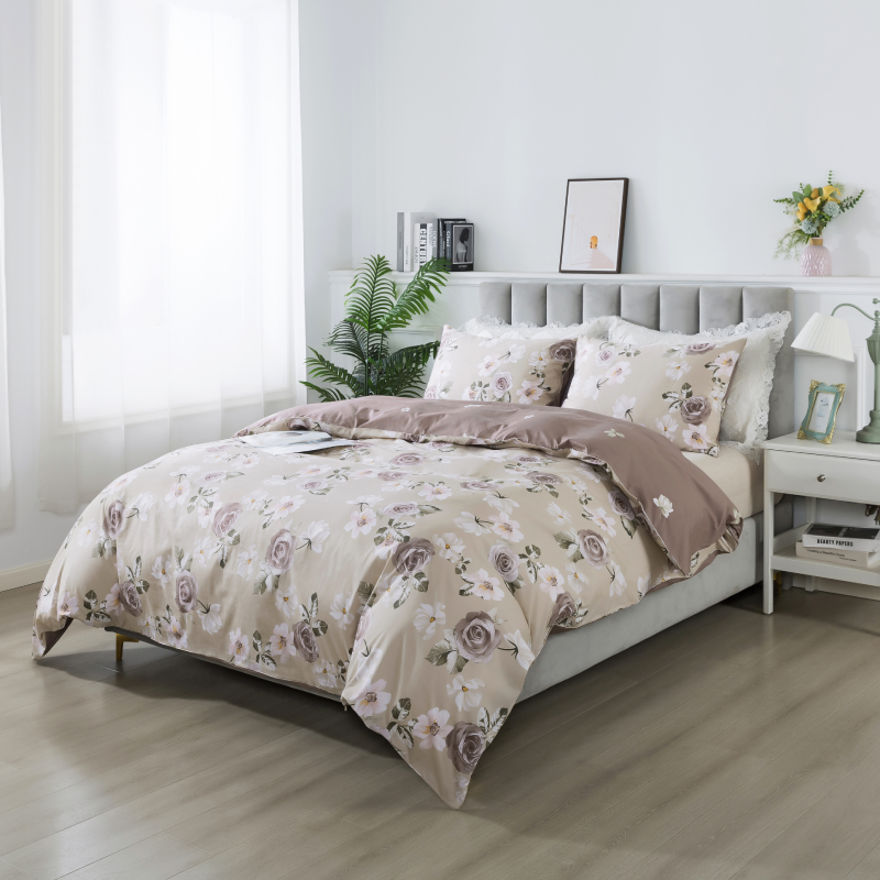 This FADFAY duvet cover set is clean and fresh overall.