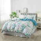 This FADFAY duvet cover set is clean and fresh overall.